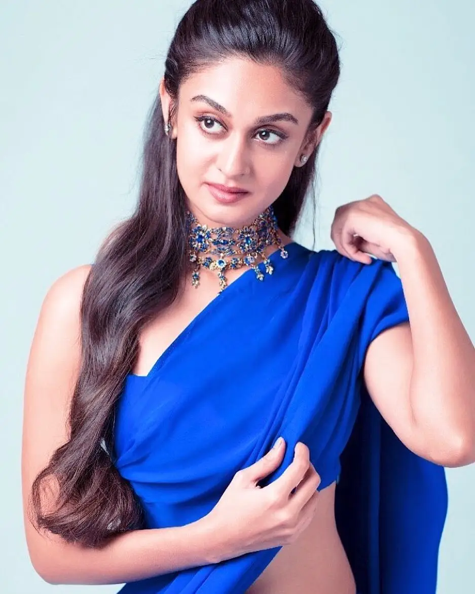 Indian Girl Aishwarya Arjun In Traditional Blue Saree Sleeveless Blouse